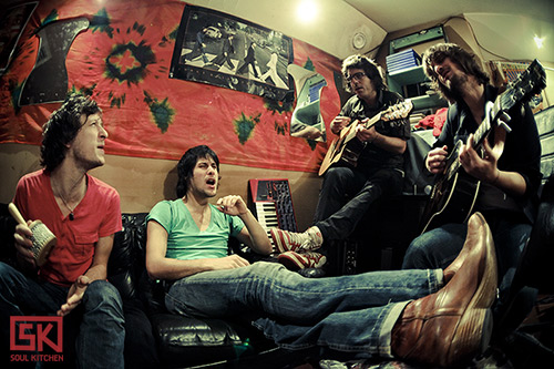 Gush - SK session vidéo- unplugged acoustic Gush - SK session vidéo - unplugged acoustic