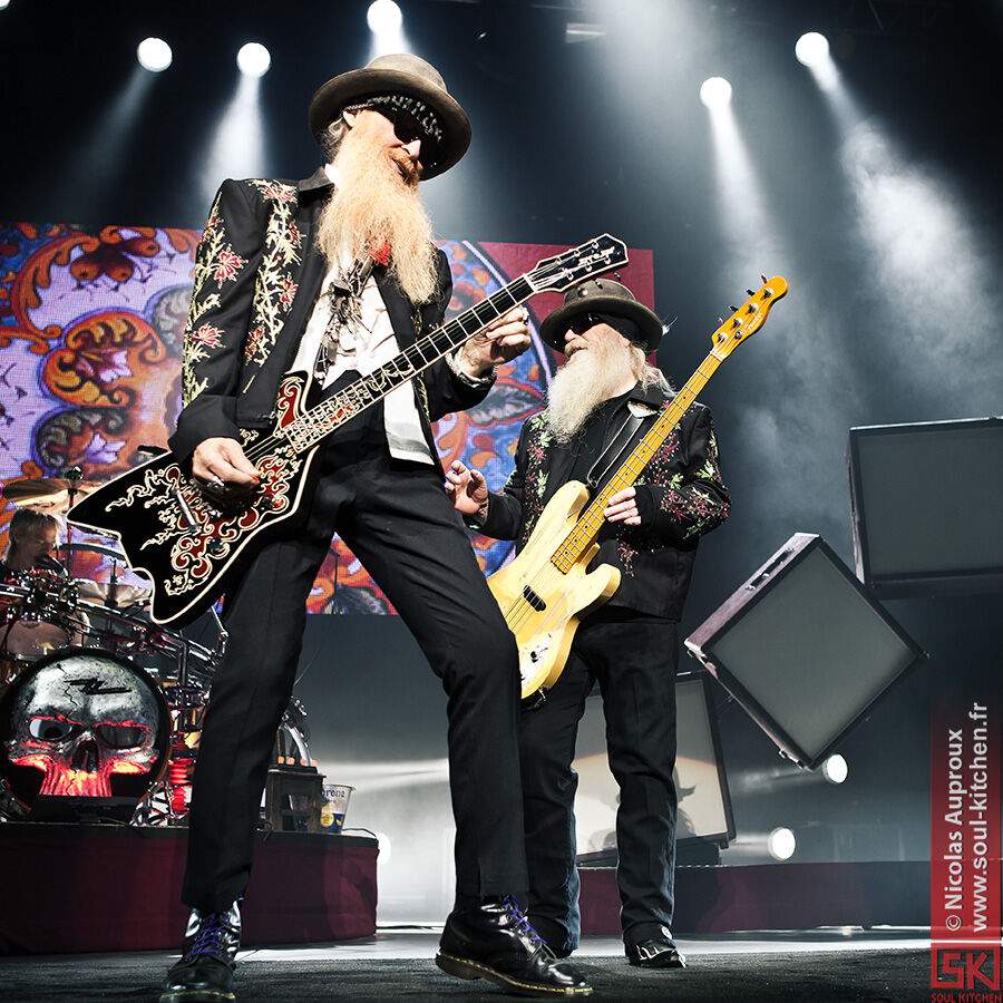 06-07-2011_zz-top