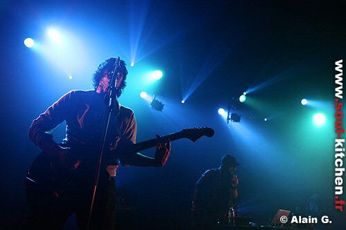 2008_05_06_i_am_un_chien_bataclan