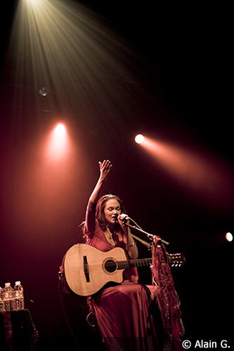 2009_03_30_Grace_Bataclan