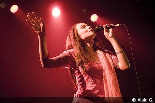 2009_03_30_Grace_Bataclan