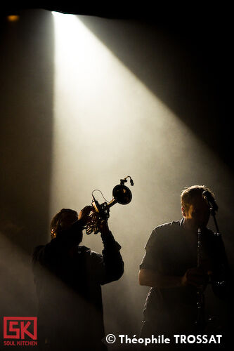 2009_11_20_Debout_sur_le_zinc