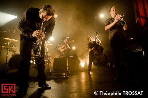 2009_11_20_Debout_sur_le_zinc