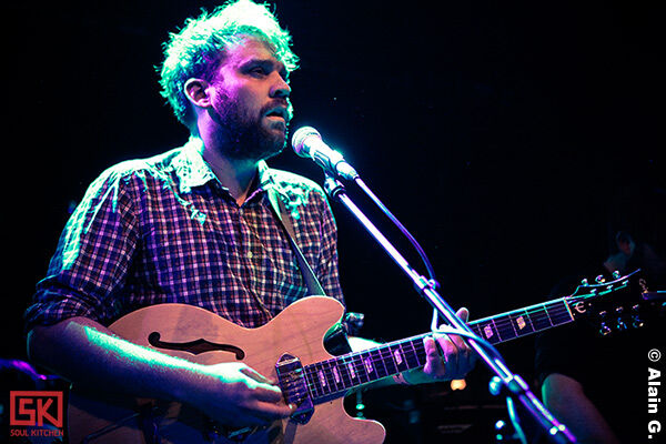 2010-04-13-frightened-rabbit