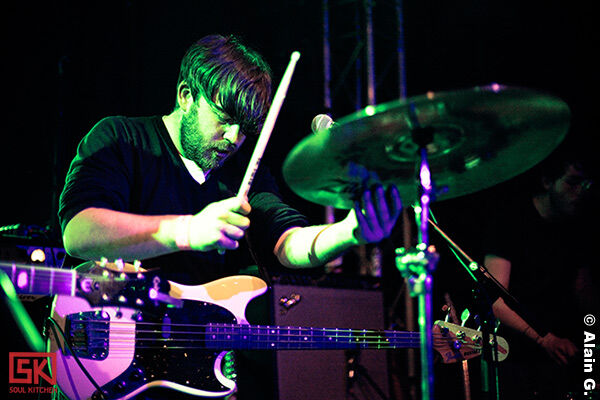 2010-04-13-frightened-rabbit