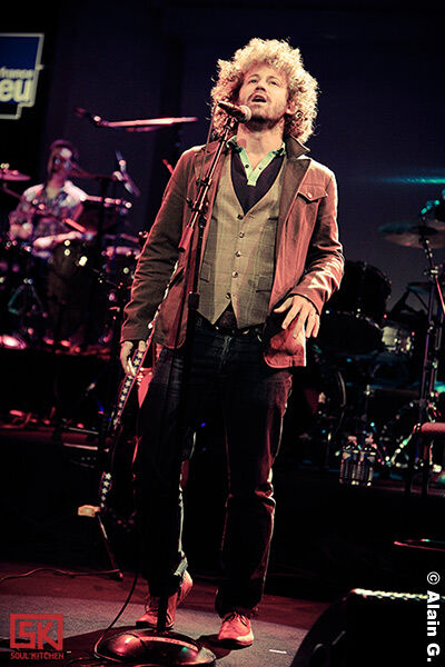 2010-04-22-raul-paz