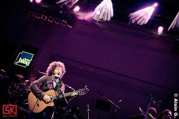 2010-04-22-raul-paz