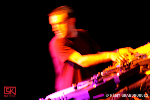 2010-05-13-rjd2