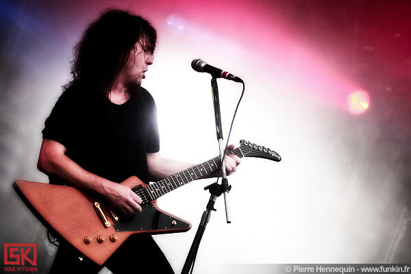  2010-07-03-airbourne