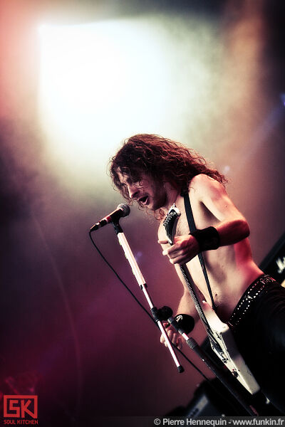  2010-07-03-airbourne