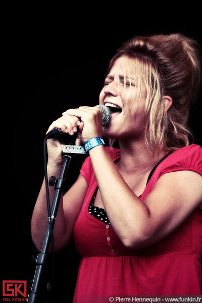 2010-07-03-selah-sue 