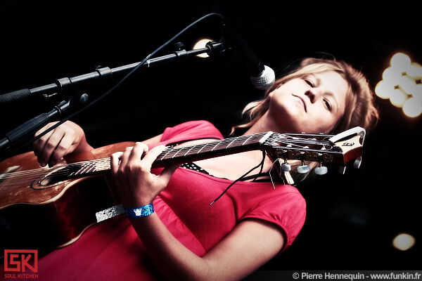 2010-07-03-selah-sue 