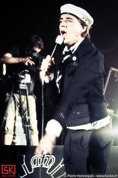  2010-07-03-the-hives