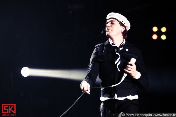 2010-07-03-the-hives