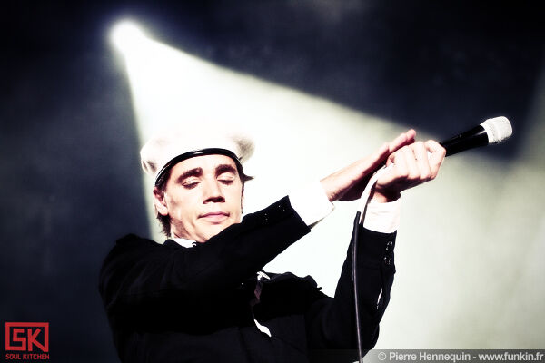  2010-07-03-the-hives