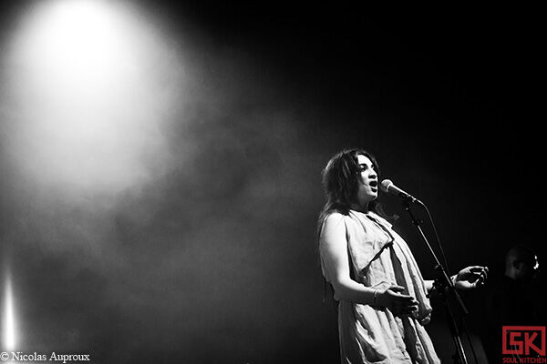 2010-07-15-camelia-jordana