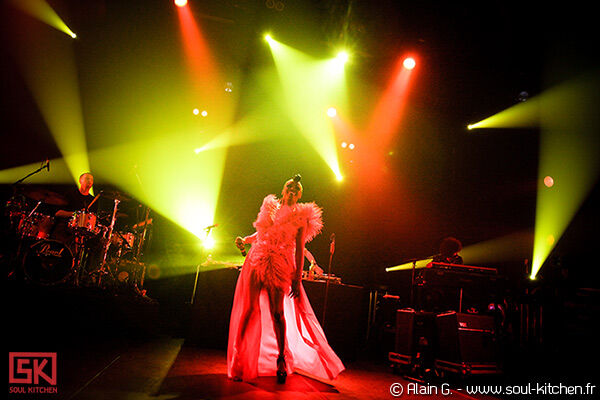 2010-10-12-morcheeba