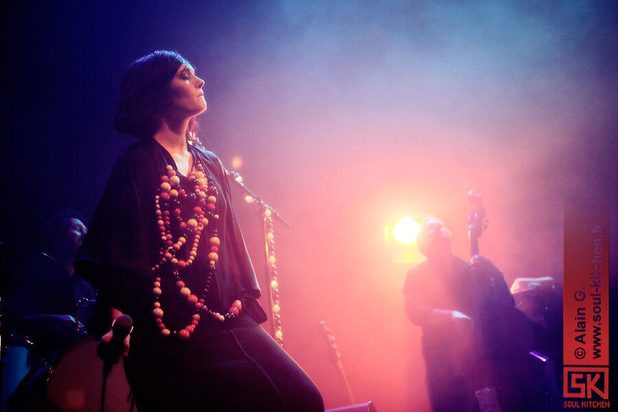 2010-12-04-sarah-blasko