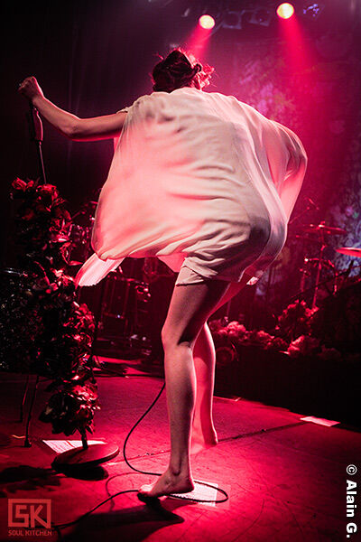 2010_02_24_florence_machine