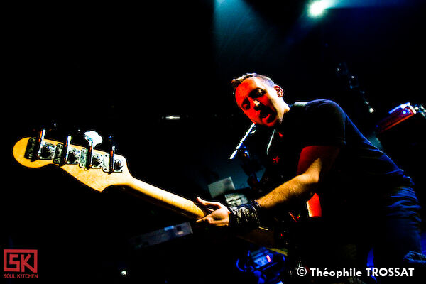2010_03_06_thebellrays
