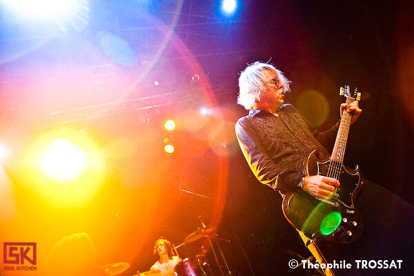 2010_03_06_thebellrays