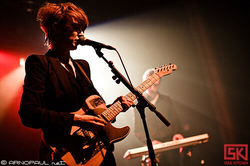 2010_03_27_lonelady