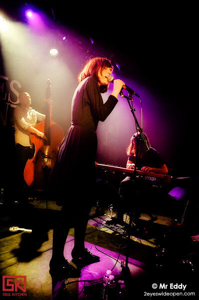2010_04_01_sarahblasko