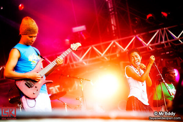 2010_06_27_nneka