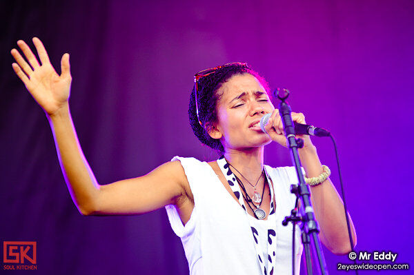 2010_06_27_nneka