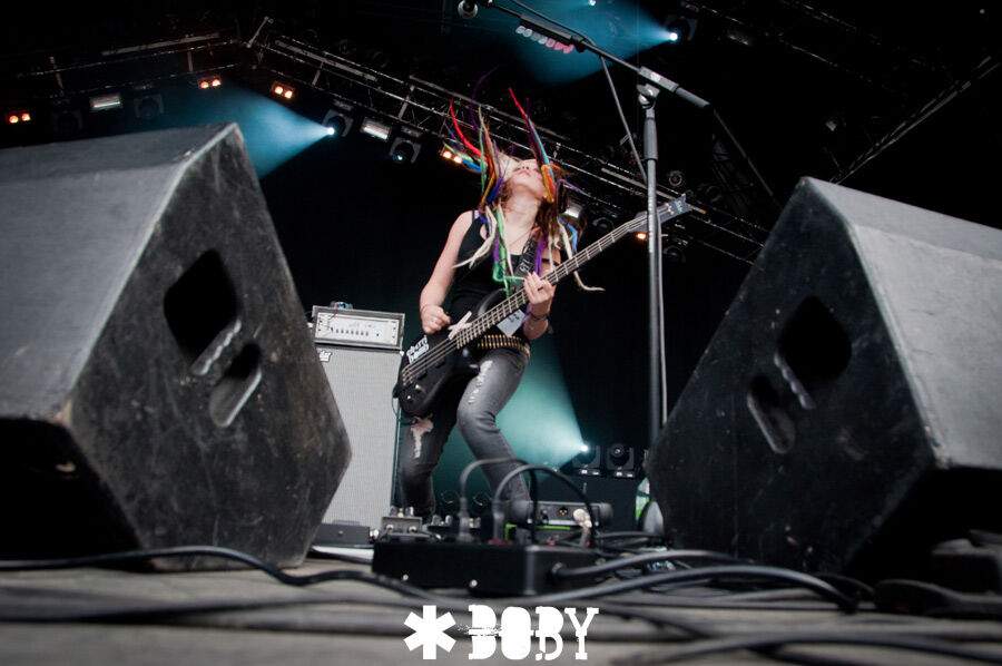 2011-08-28-cherri-bomb