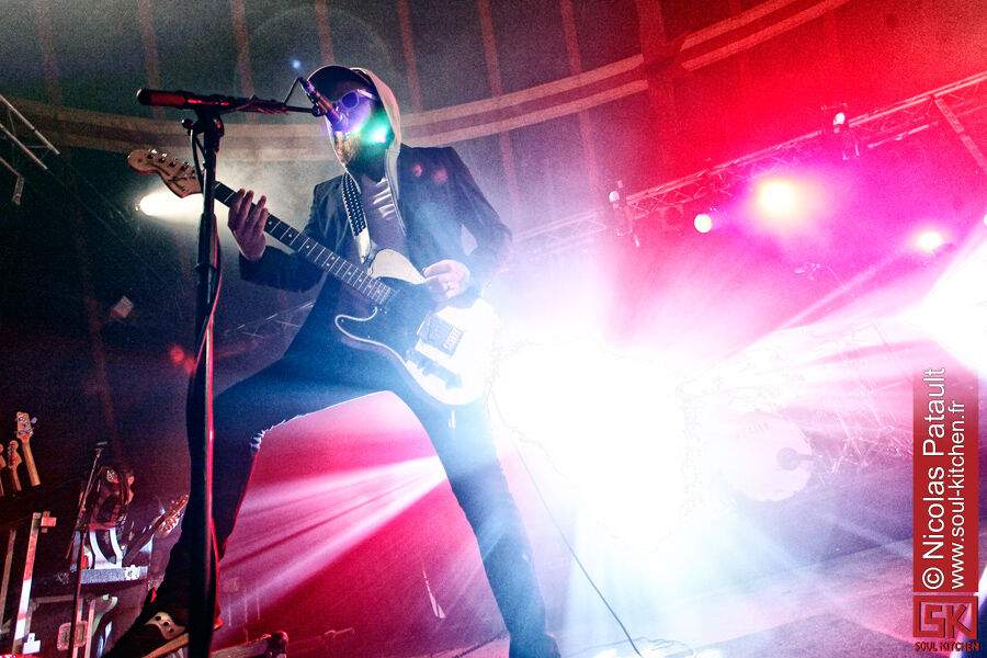 2011_08_28_skindred