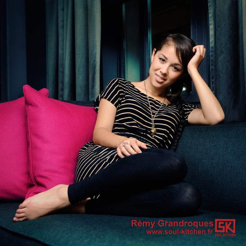 2011_11_07_Kina_Grannis_Portraits