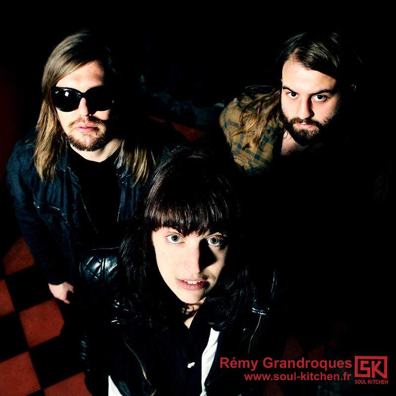 2012_01_27_Band_of_Skulls_Portraits_Fleche_dor