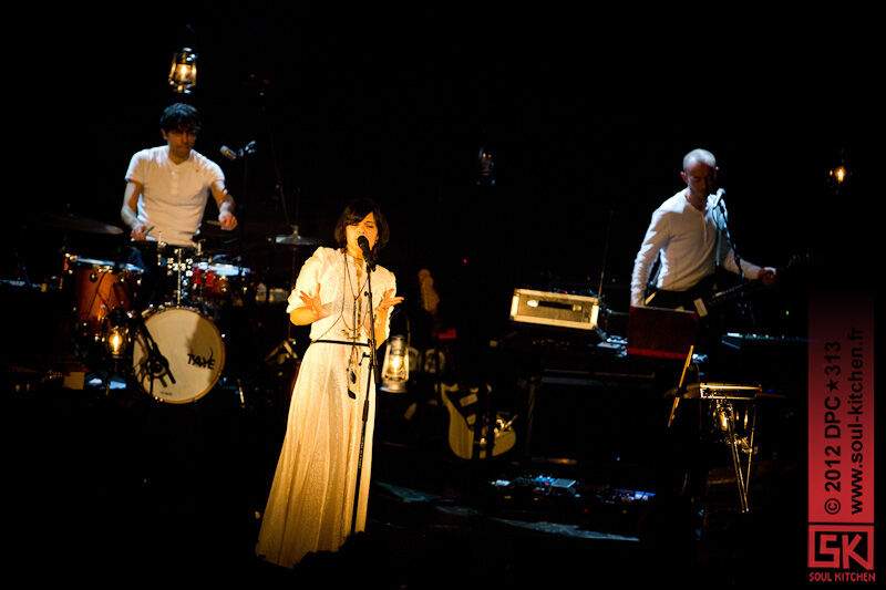 2012_11_25_bat_for_lashes