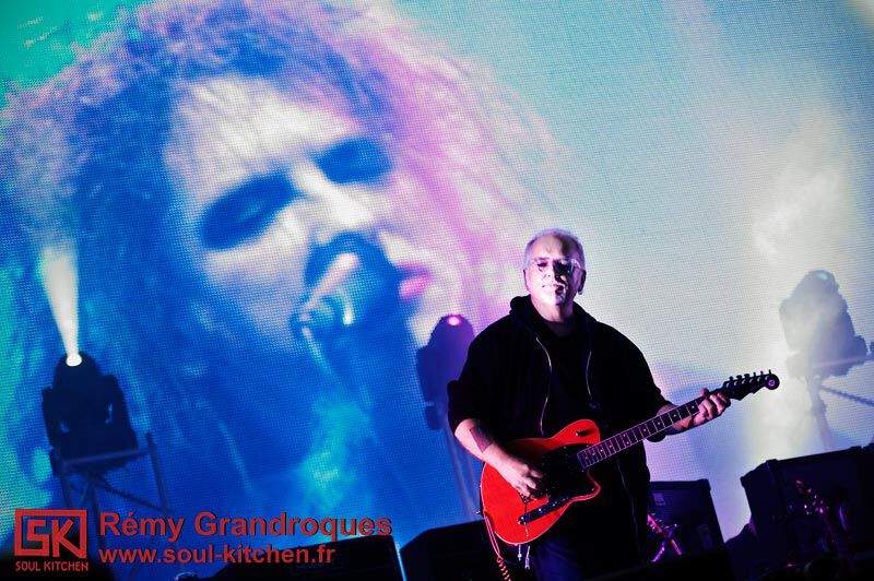 2012_20_07_The_Cure_LVC2012