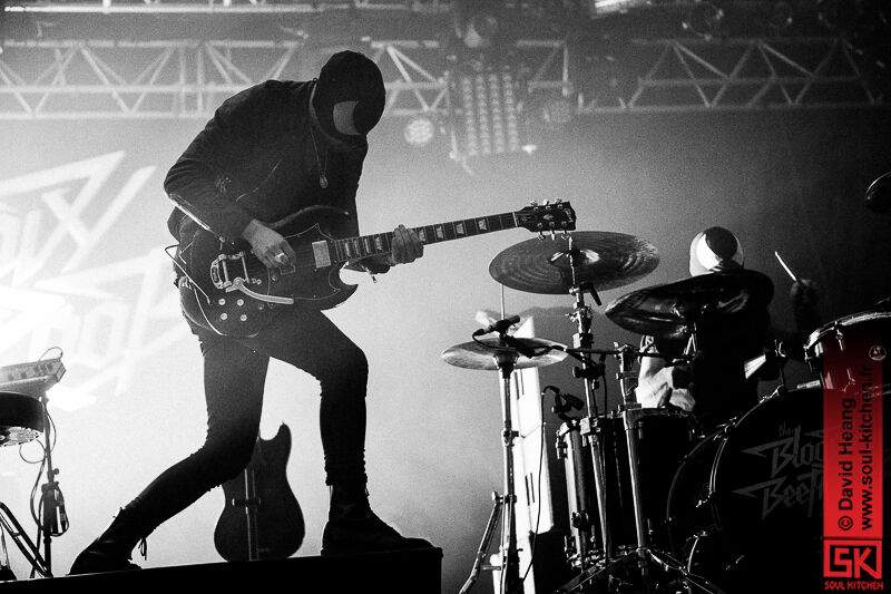 2013_03_29_thebloodybeetrootslive