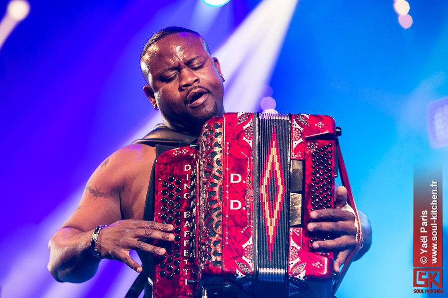 2013_10_10_DwayneDopsie
