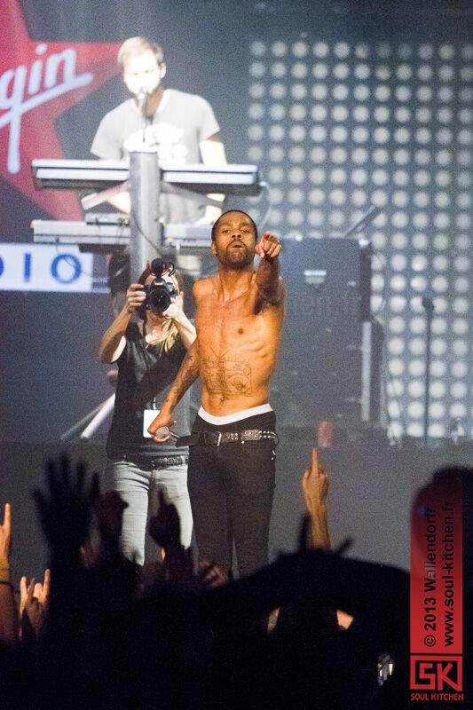 2013_12_19_virgin_radio_live