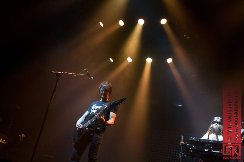 2013_12_19_virgin_radio_live