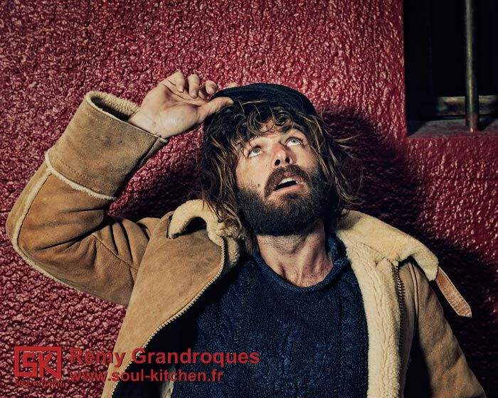 2013_23_01_Portraits_Angus_Stone