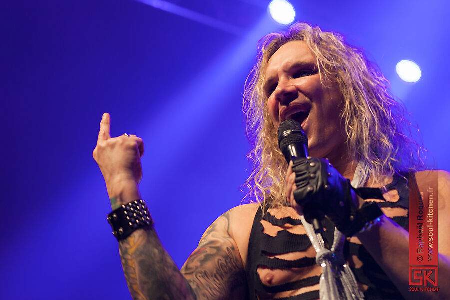 2014-03-10-steelpanther