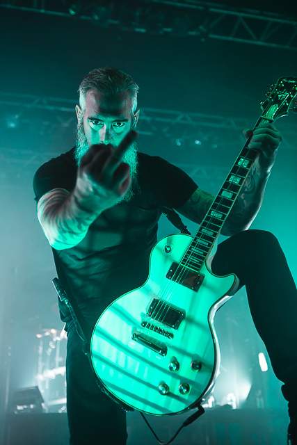2019_04_15_in_flames