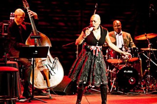 Dee Dee Bridgewater