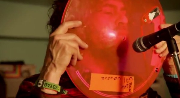 clip : The Flaming Lips - I am the Walrus