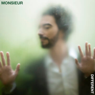 Monsieur - Different