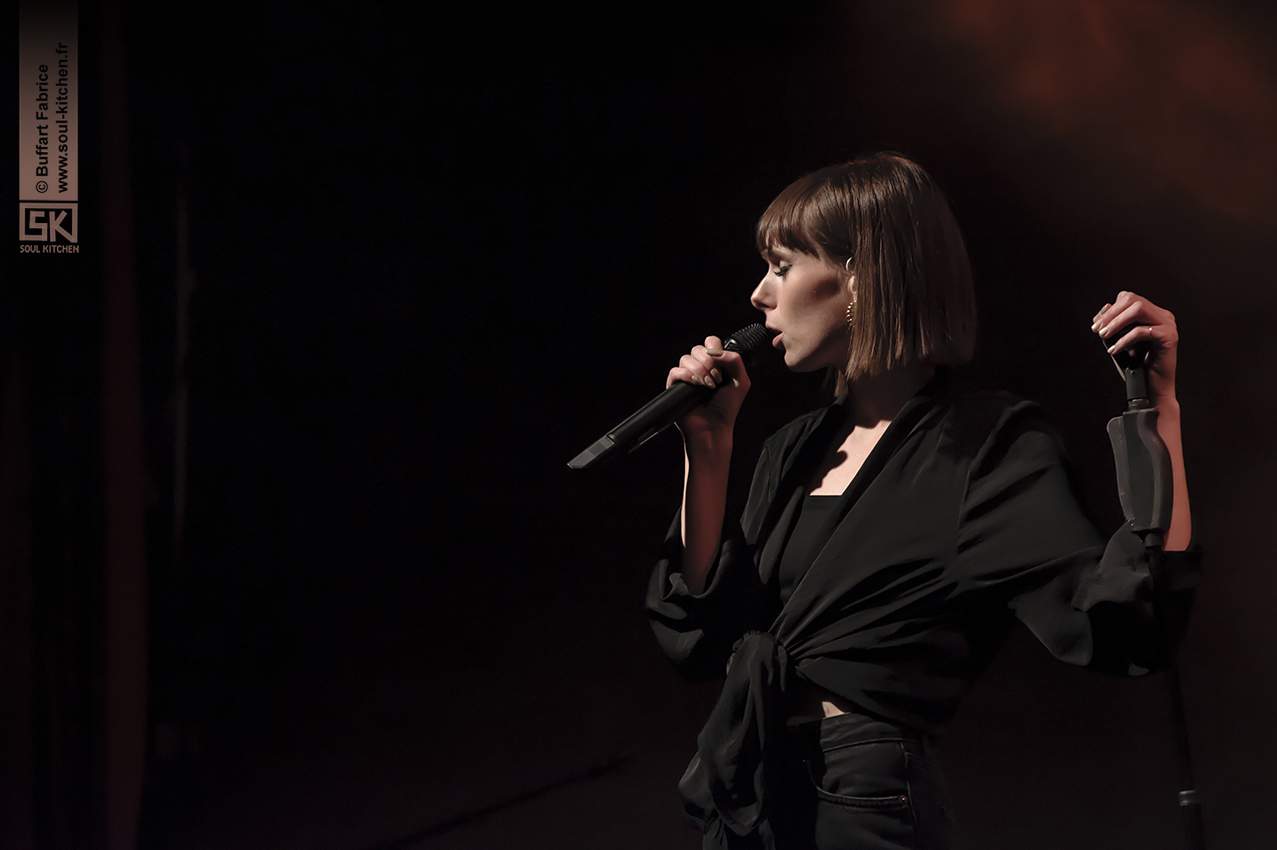 Marie Flore Je Sais Qu'il Est Tard Marie-Flore - Je la laisserai leur parler de toi. - Concerts (live