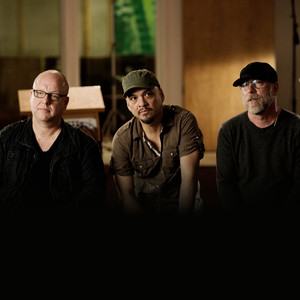 Pixies - Pixies: A Conversation