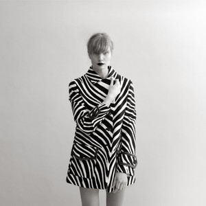 Camilla Sparksss - Womanized